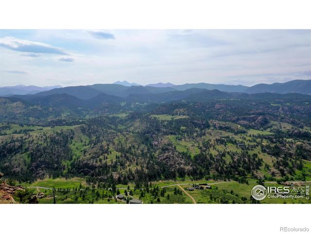 2463 Steamboat Valley Road, Lyons, CO 80540