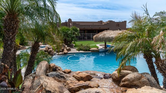 602 W RIDGECREST Road, Phoenix, AZ 85086