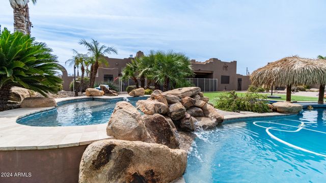 602 W RIDGECREST Road, Phoenix, AZ 85086
