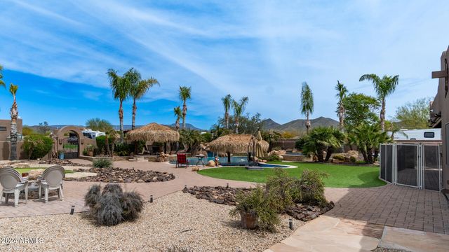 602 W RIDGECREST Road, Phoenix, AZ 85086