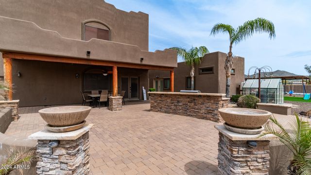 602 W RIDGECREST Road, Phoenix, AZ 85086