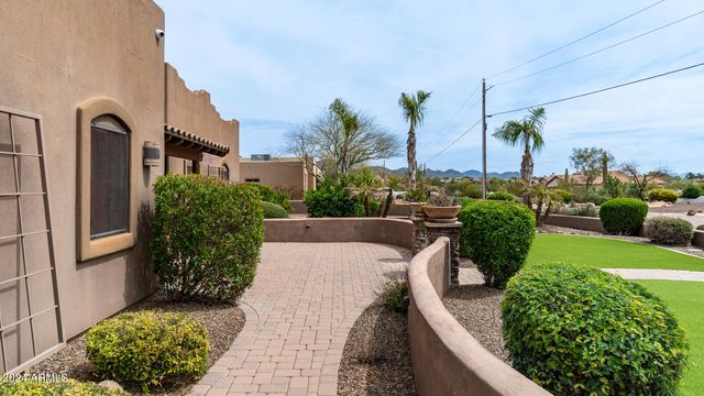 602 W RIDGECREST Road, Phoenix, AZ 85086