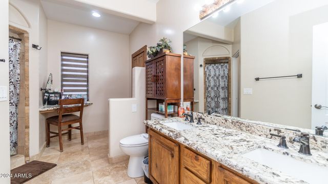 602 W RIDGECREST Road, Phoenix, AZ 85086