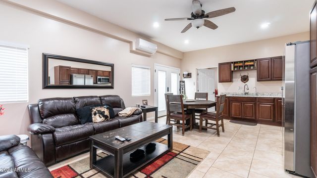 602 W RIDGECREST Road, Phoenix, AZ 85086