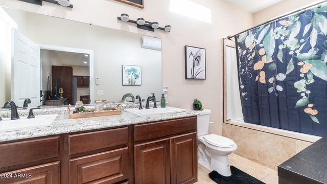 602 W RIDGECREST Road, Phoenix, AZ 85086