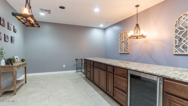 602 W RIDGECREST Road, Phoenix, AZ 85086