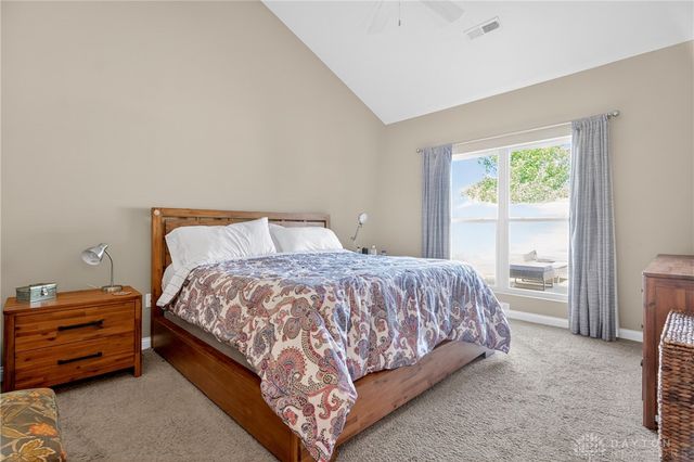 2484 Locust Hill Blvd, Beavercreek, OH 45431