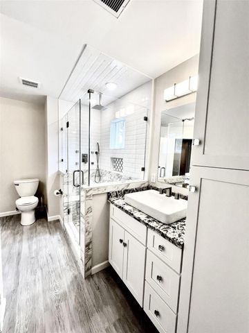 2530 Knoxville Drive, League City, TX 77573