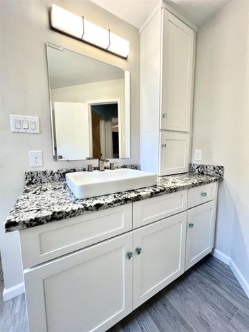 2530 Knoxville Drive, League City, TX 77573