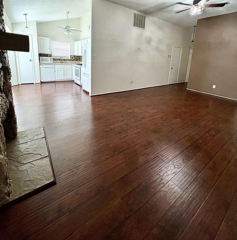 2530 Knoxville Drive, League City, TX 77573