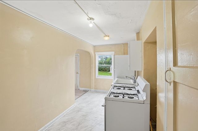 511 E Temple Street, Washington Court House, OH 43160