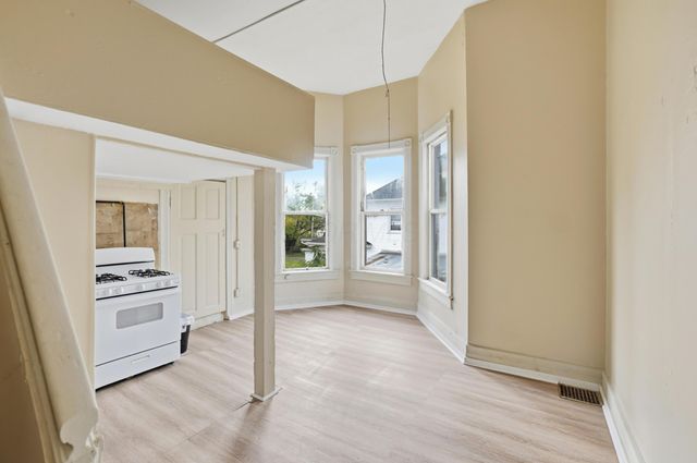 511 E Temple Street, Washington Court House, OH 43160