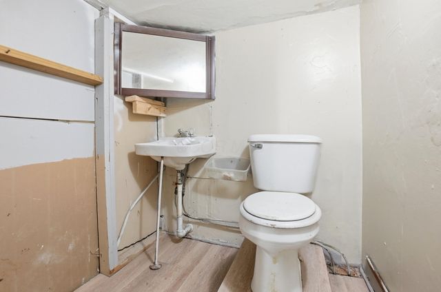 511 E Temple Street, Washington Court House, OH 43160