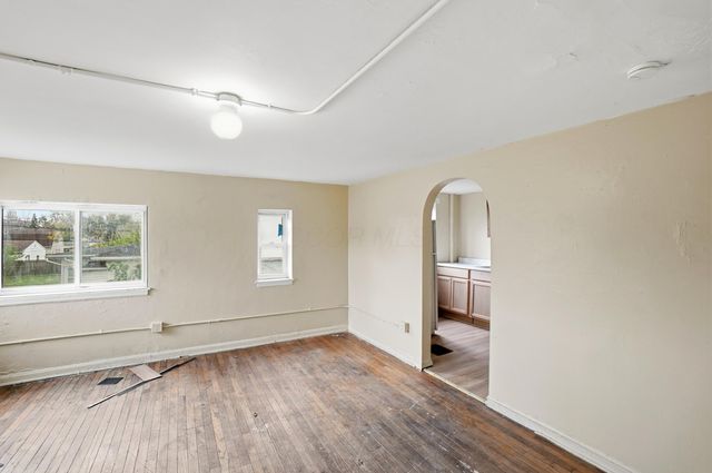 511 E Temple Street, Washington Court House, OH 43160