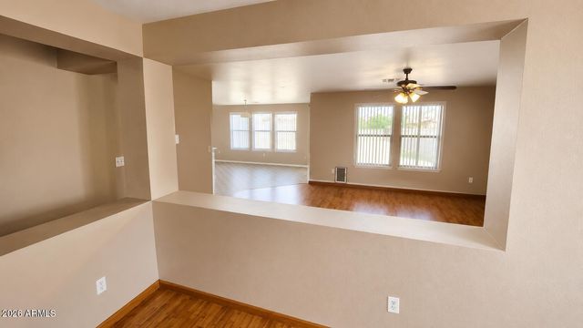 8566 E Desert Lane, Mesa, AZ 85209