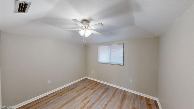 2231 5th ST 106, Lehigh Acres, FL 33936