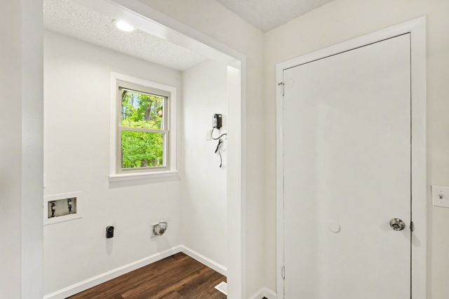 502 Maplewood Dr, Greenbrier, TN 37073