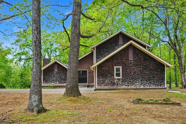 502 Maplewood Dr, Greenbrier, TN 37073