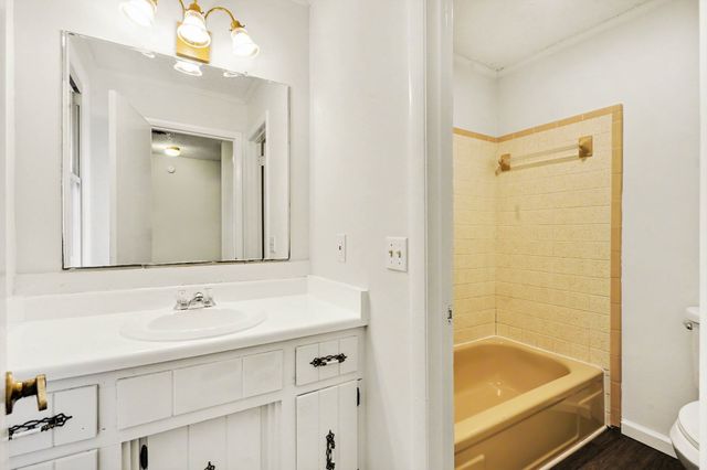 502 Maplewood Dr, Greenbrier, TN 37073