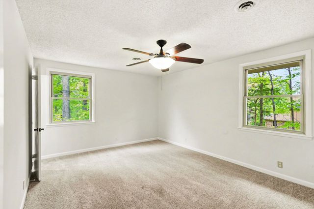 502 Maplewood Dr, Greenbrier, TN 37073