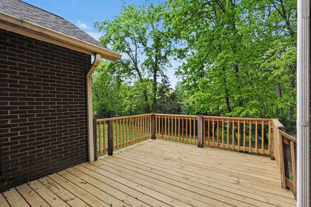 502 Maplewood Dr, Greenbrier, TN 37073