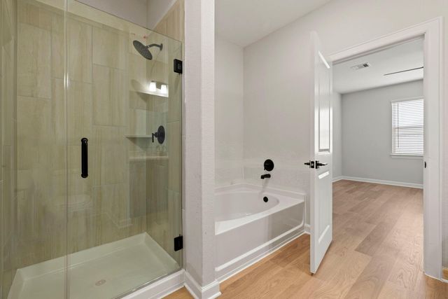 13601 Gaff Rig Drive, Texas City, TX 77510