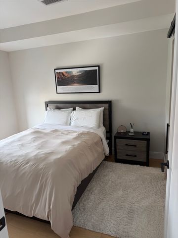 287 Maverick 407, Boston, MA 02128