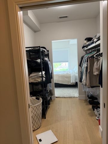 287 Maverick 407, Boston, MA 02128