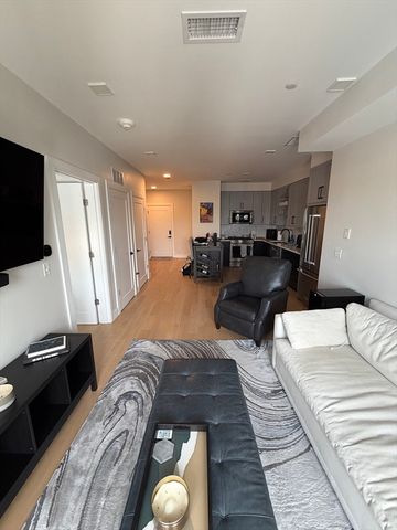 287 Maverick 407, Boston, MA 02128