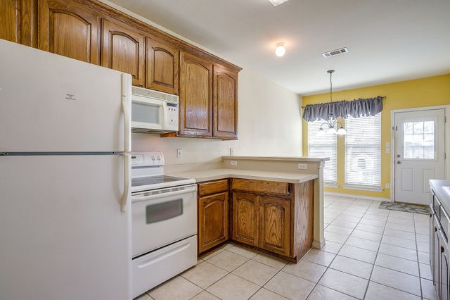 4034 Cottage Park Court, Arlington, TX 76013