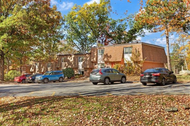 244 18th St 3, Dracut, MA 01826