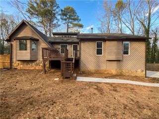 129 Bramble Oak Drive, Woodstock, GA 30188