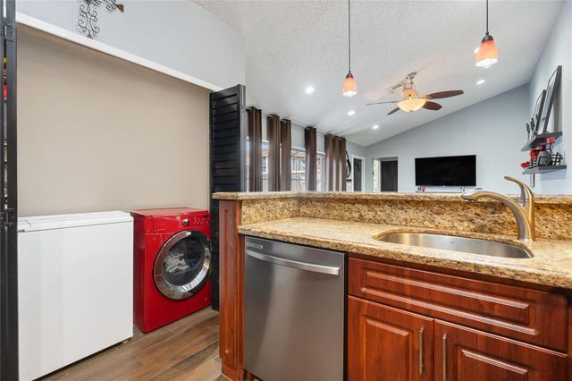 151 NW 115TH Avenue 405, Plantation, FL 33325