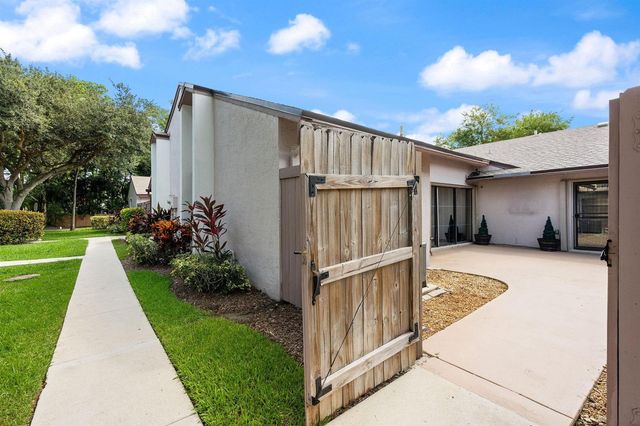 151 NW 115TH Avenue 405, Plantation, FL 33325