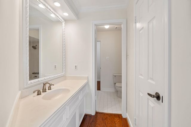 5230 Norborne Lane, Houston, TX 77069