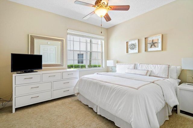 5070 Lake Catalina Drive C, Boca Raton, FL 33496