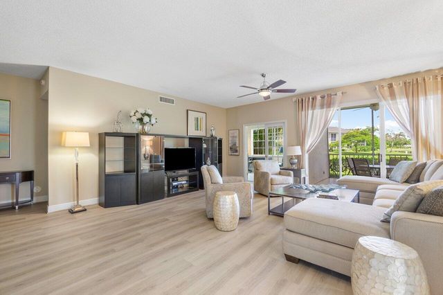 5070 Lake Catalina Drive C, Boca Raton, FL 33496