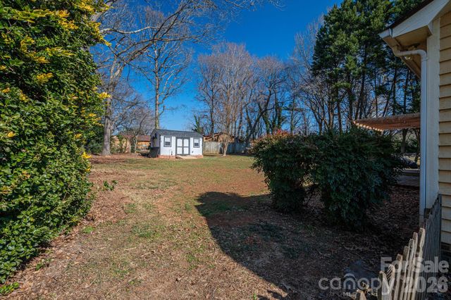 2326 Firmin Court, Gastonia, NC 28056