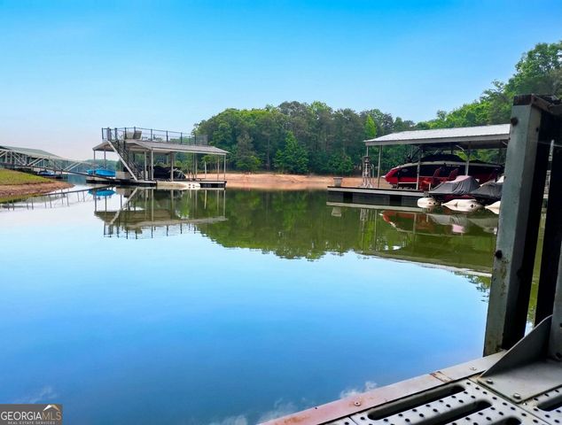 250 Harbor Heights Circle, Lavonia, GA 30553