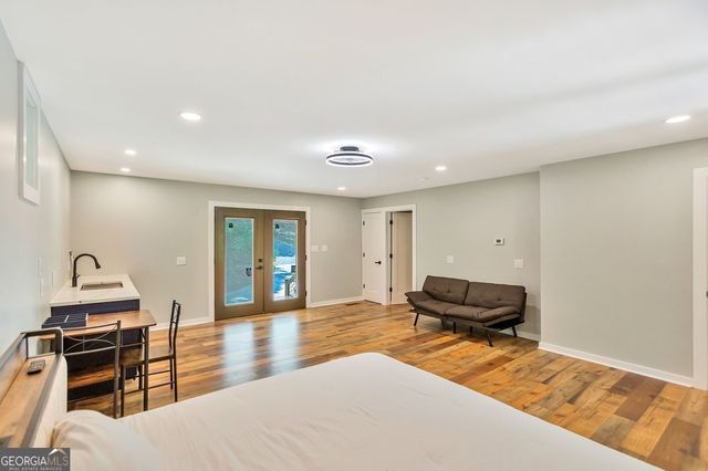 250 Harbor Heights Circle, Lavonia, GA 30553