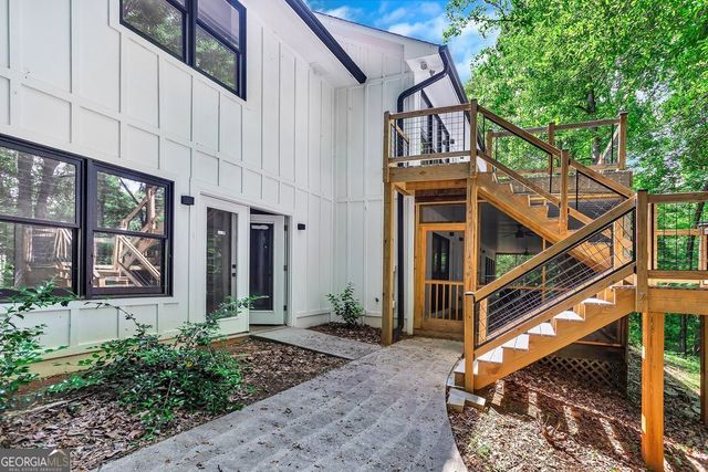 250 Harbor Heights Circle, Lavonia, GA 30553