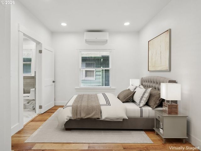 3137 Ne 70TH Ave, Portland, OR 97213