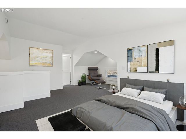 3137 Ne 70TH Ave, Portland, OR 97213