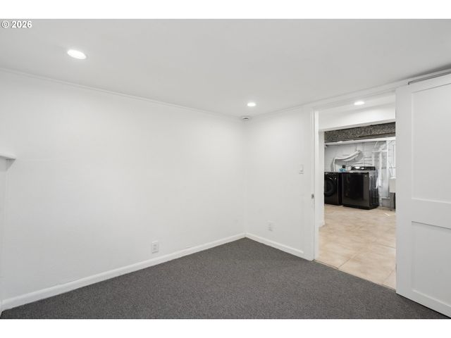 3137 Ne 70TH Ave, Portland, OR 97213