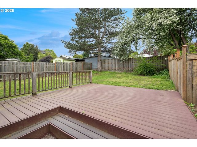 3137 Ne 70TH Ave, Portland, OR 97213