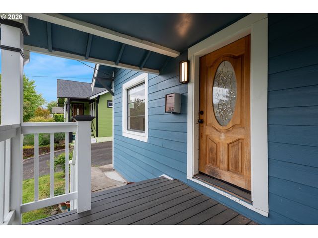 3137 Ne 70TH Ave, Portland, OR 97213