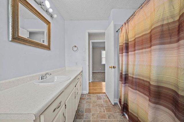 140 Golightly Street, Inman, SC 29349