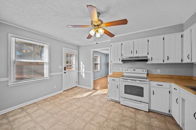 140 Golightly Street, Inman, SC 29349