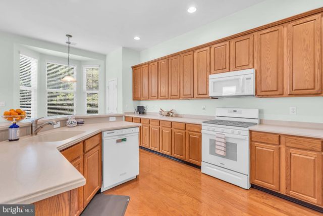 15 LILY POND LANE, Barnegat, NJ 08005