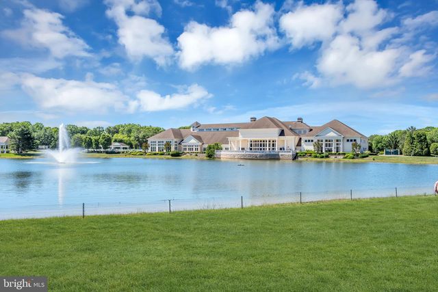 15 LILY POND LANE, Barnegat, NJ 08005